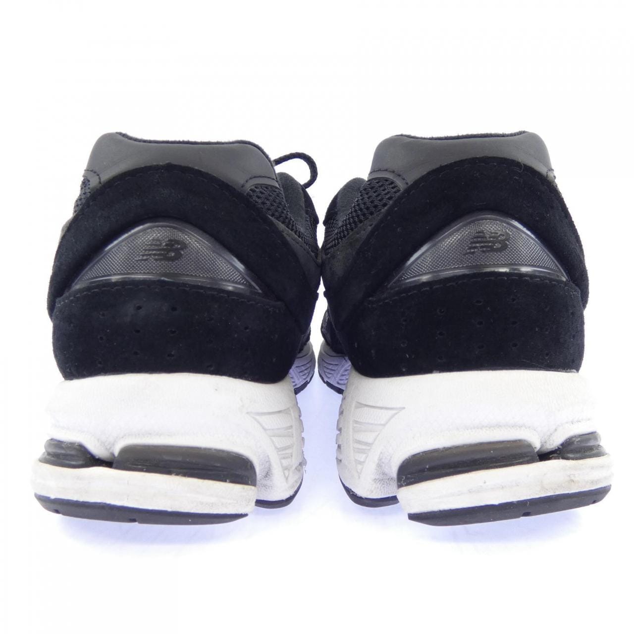 ニューバランス NEW BALANCE M2002RBK スニーカー