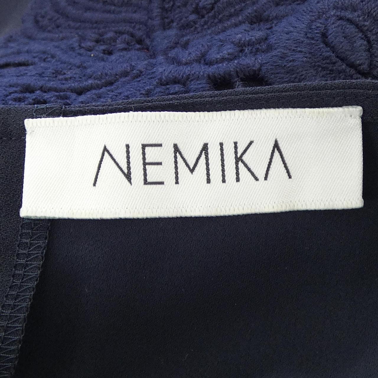ネミカ NEMIKA トップス