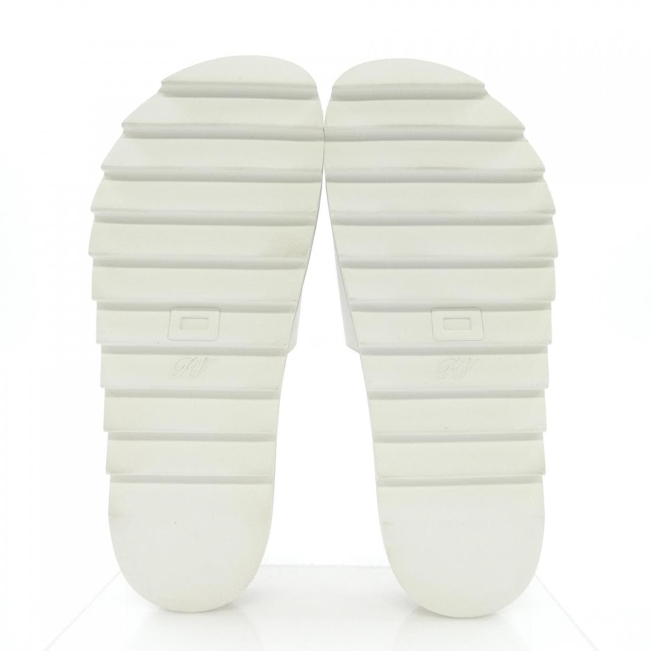 ロジェヴィヴィエ ROGER VIVIER サンダル