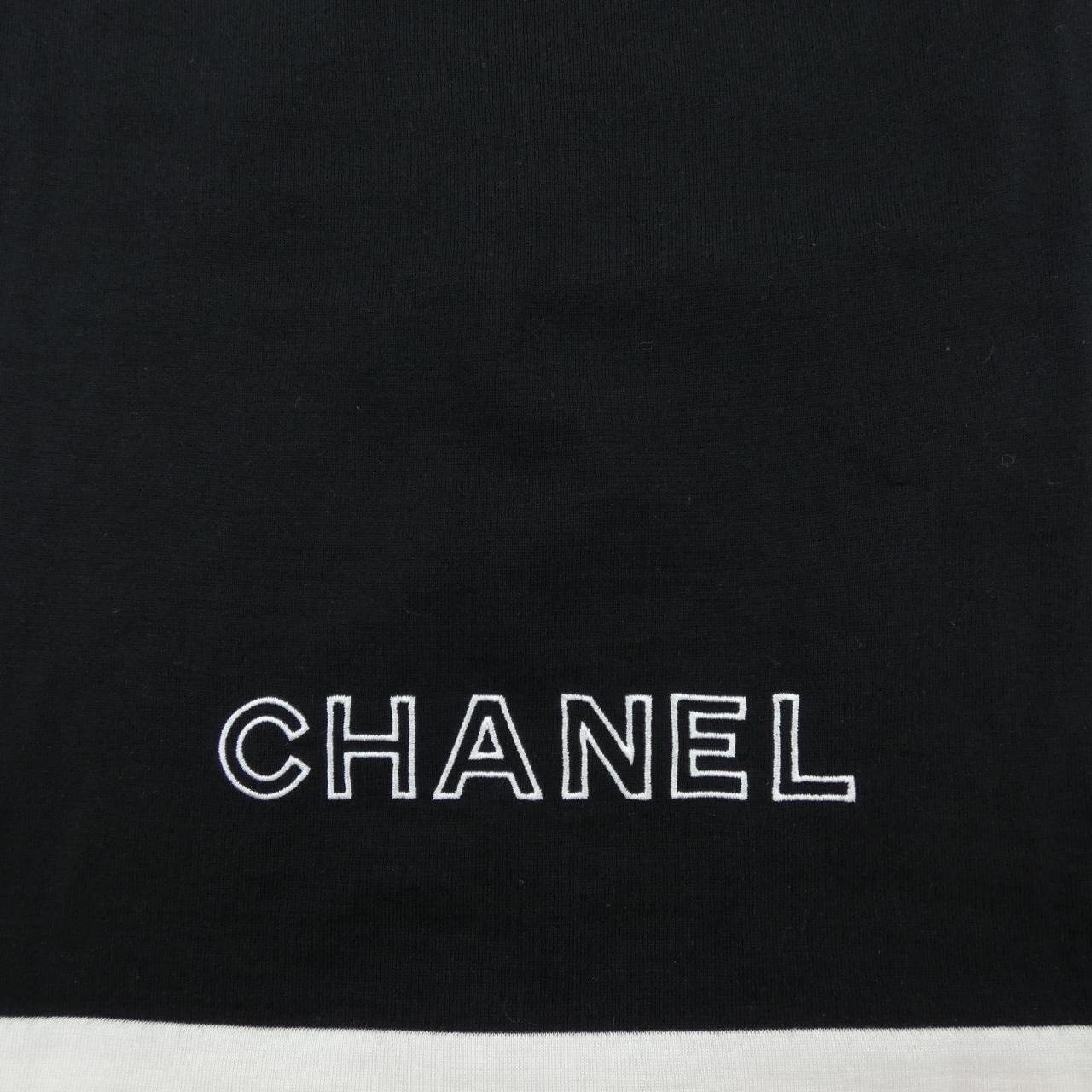 シャネル CHANEL MUFFLER