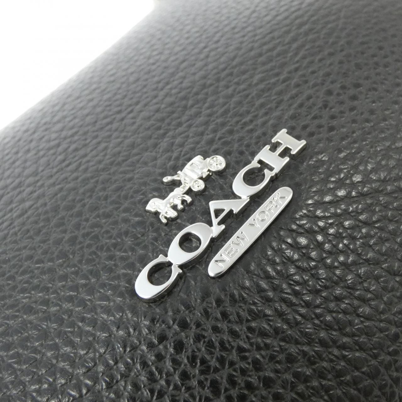 [BRAND NEW] Coach CE619 Shoulder Bag
