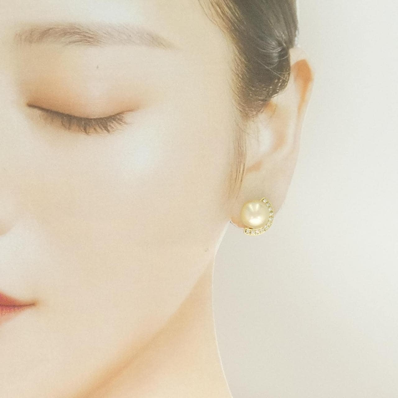 K18YG 白蝶パール ピアス 10.2mm