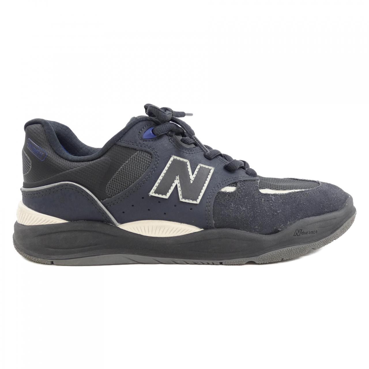 ニューバランス NEW BALANCE スニーカー