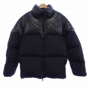ルイヴィトン LOUIS VUITTON オーバーサイズパッファージャケット HPB80ERSC ダウンジャケット