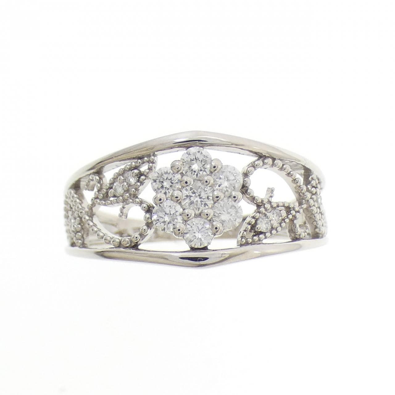 PT900 フラワー ダイヤモンド リング 0.31CT