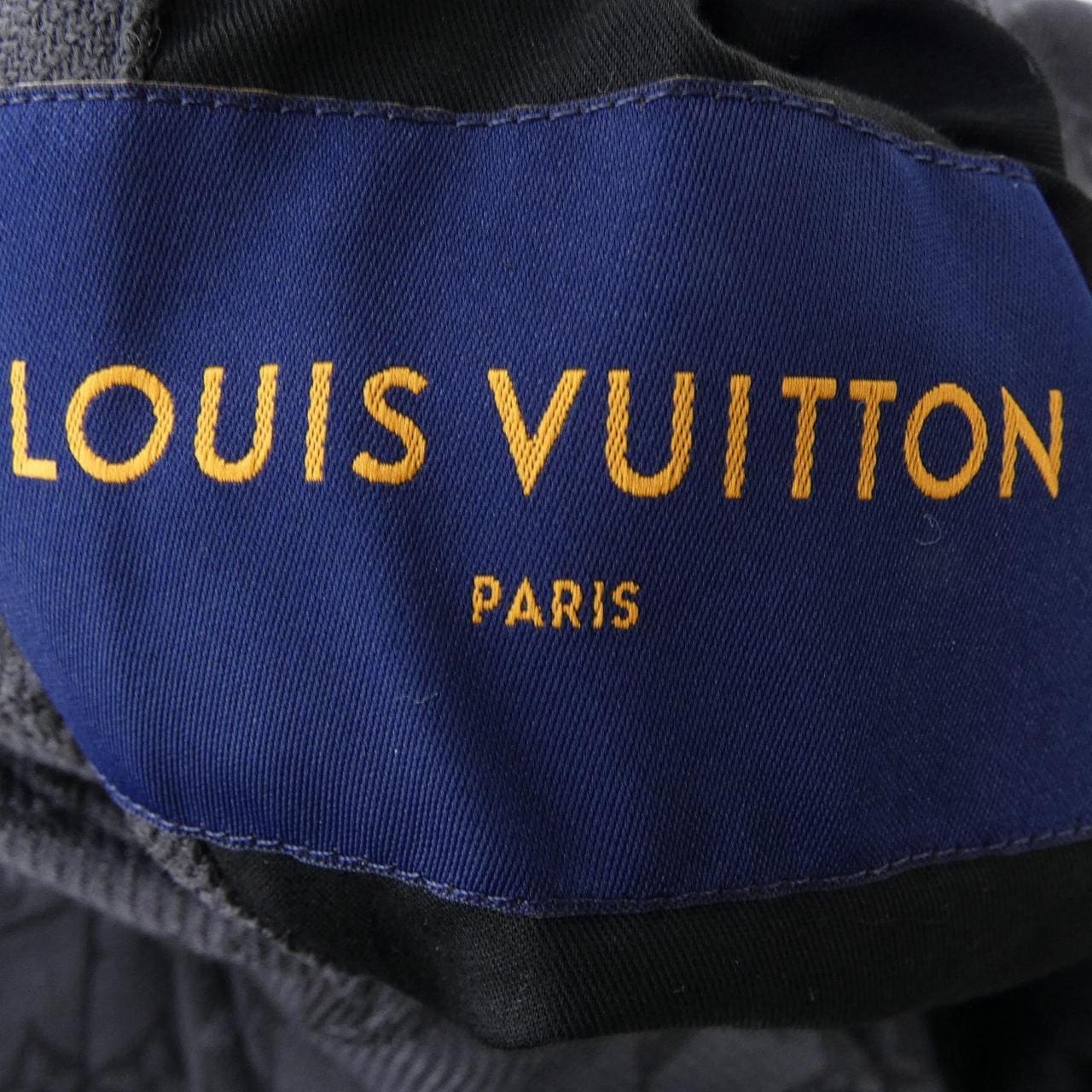 ルイヴィトン LOUIS VUITTON リバーシブルパデッド　NIGO HMB07EXHX ブルゾン