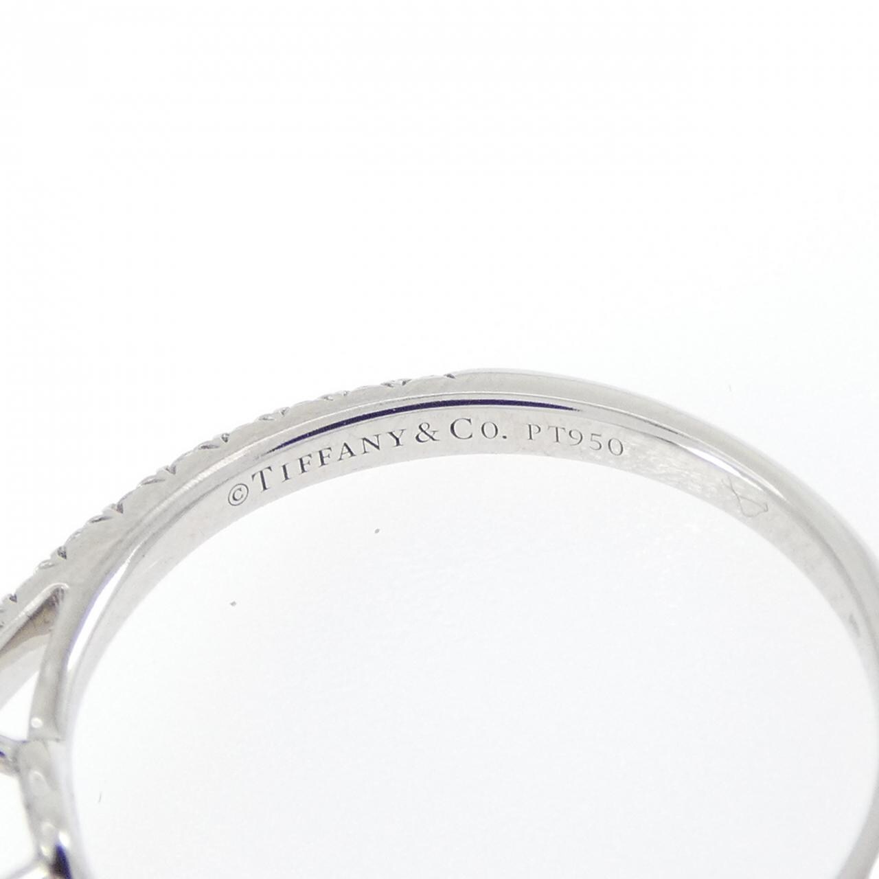 ティファニー ソレスト リング 0.43CT