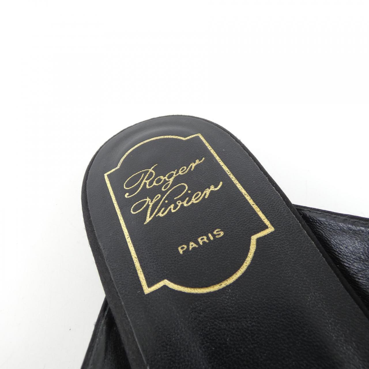 ロジェヴィヴィエ ROGER VIVIER サンダル