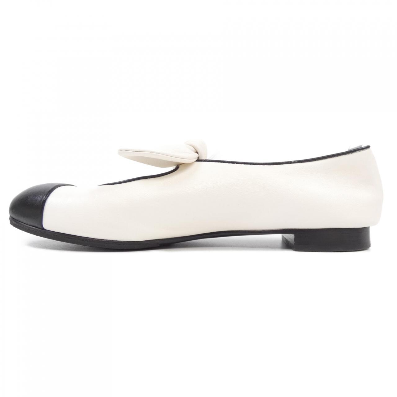CHANEL CHANEL Flat Shoes
