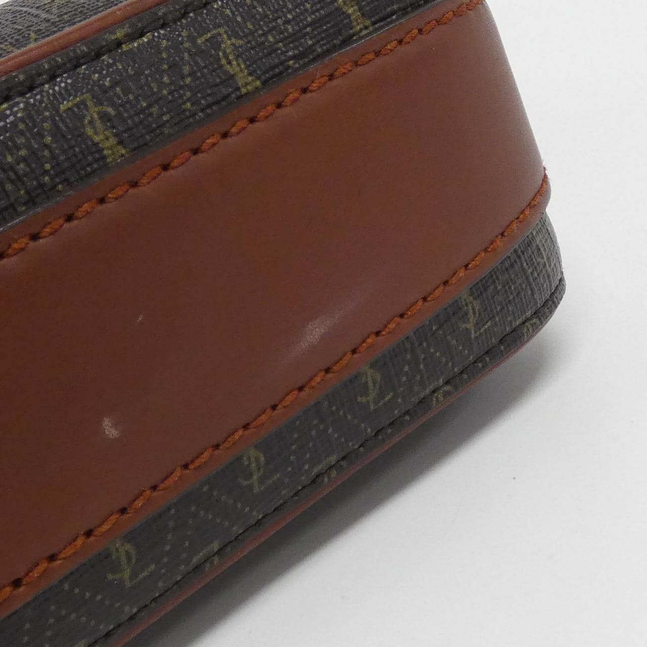SAINT LAURENT Le Monogram相机包 669957 2UY2W 单肩包