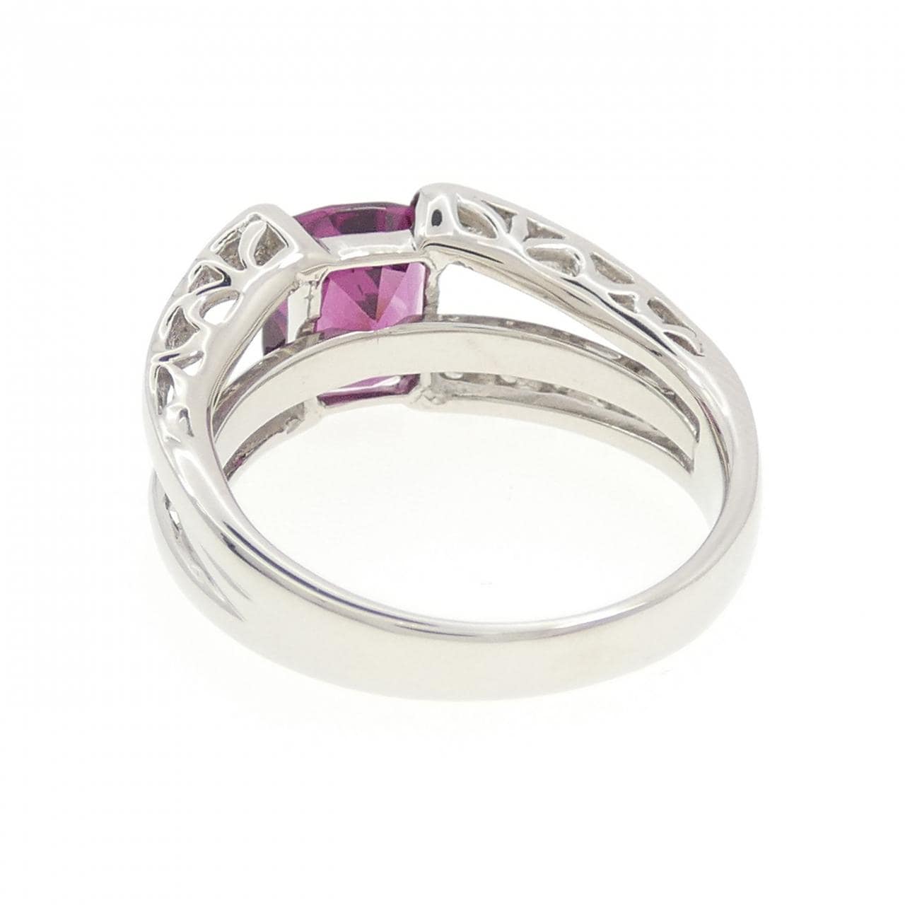 PT900 ガーネット リング 2.16CT