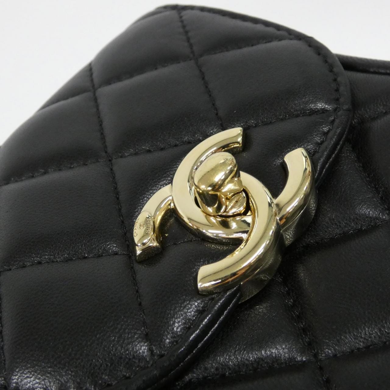 シャネル フォンケース