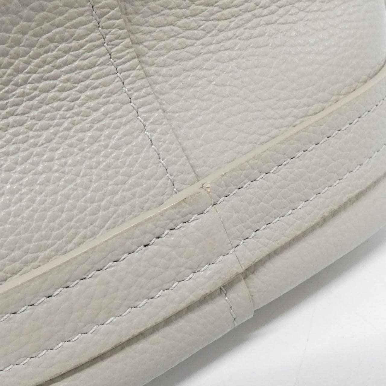 バレンシアガ エブリデイ 2.0 ミニ 781817 15YUN バッグ