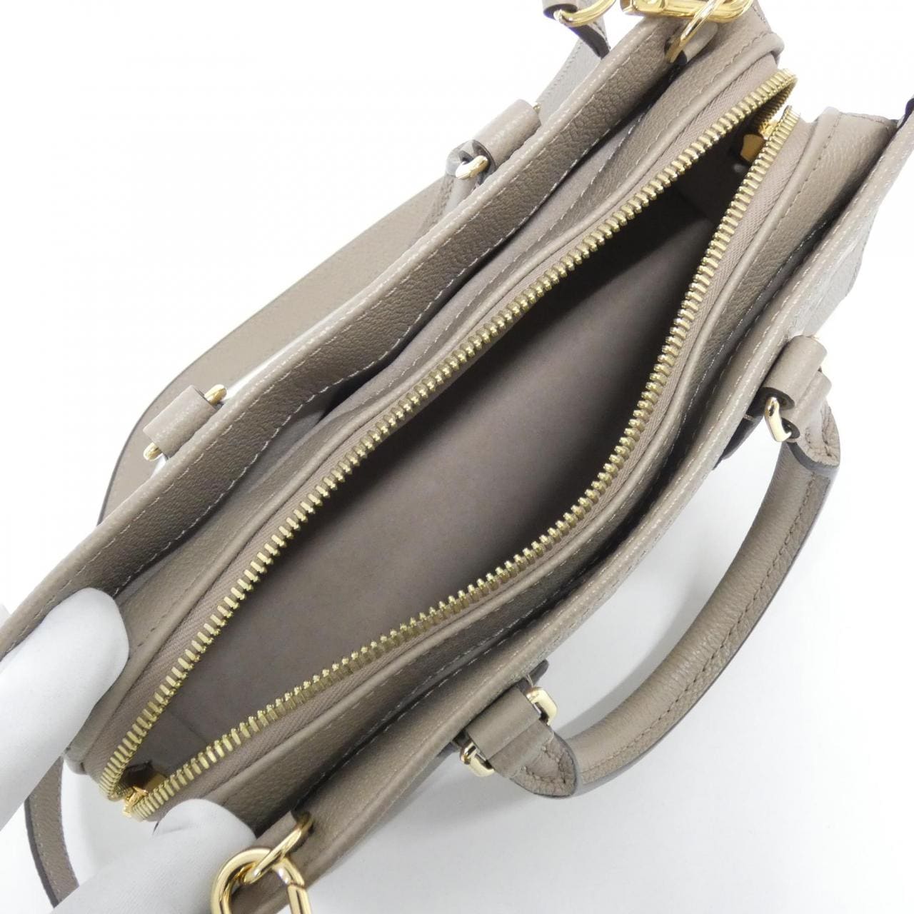 ルイヴィトン バイカラー モノグラム アンプラント オンザゴーEW M23641 バッグ