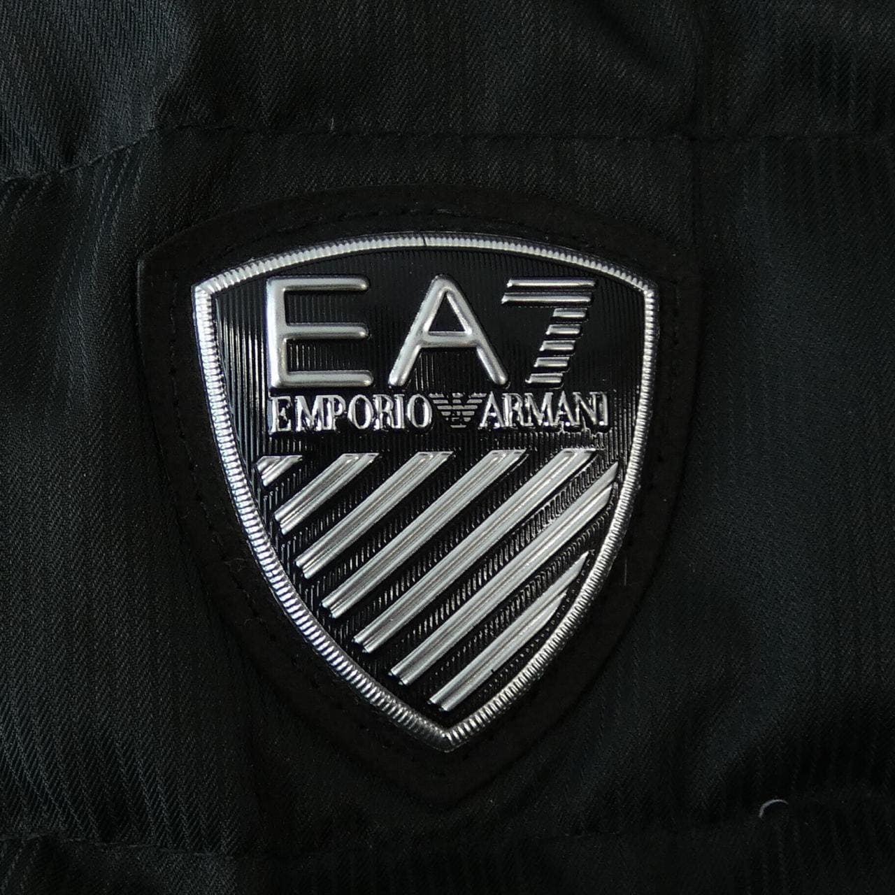 エアセッテ EA7 ダウンジャケット