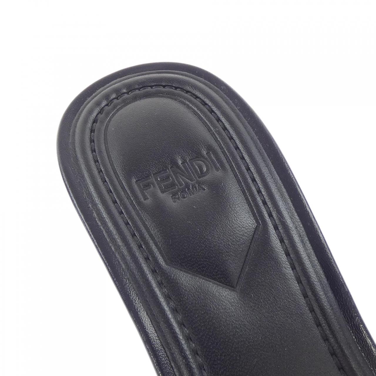 フェンディ FENDI 8R8538 サンダル