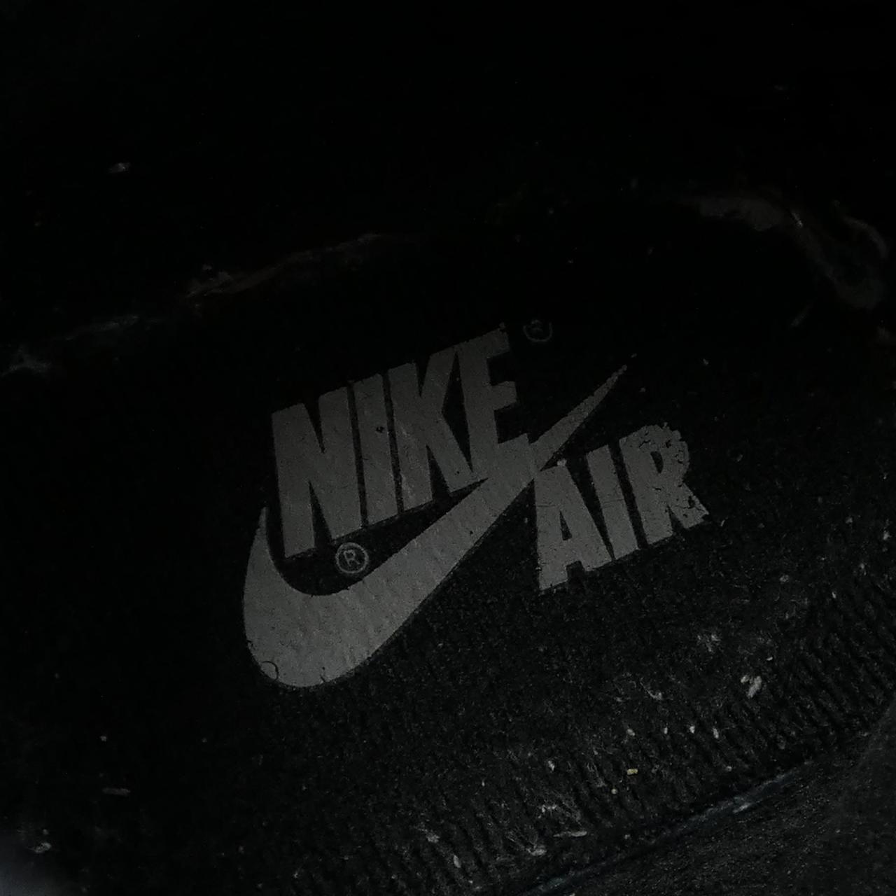ナイキ ジョーダン NIKE JORDAN スニーカー