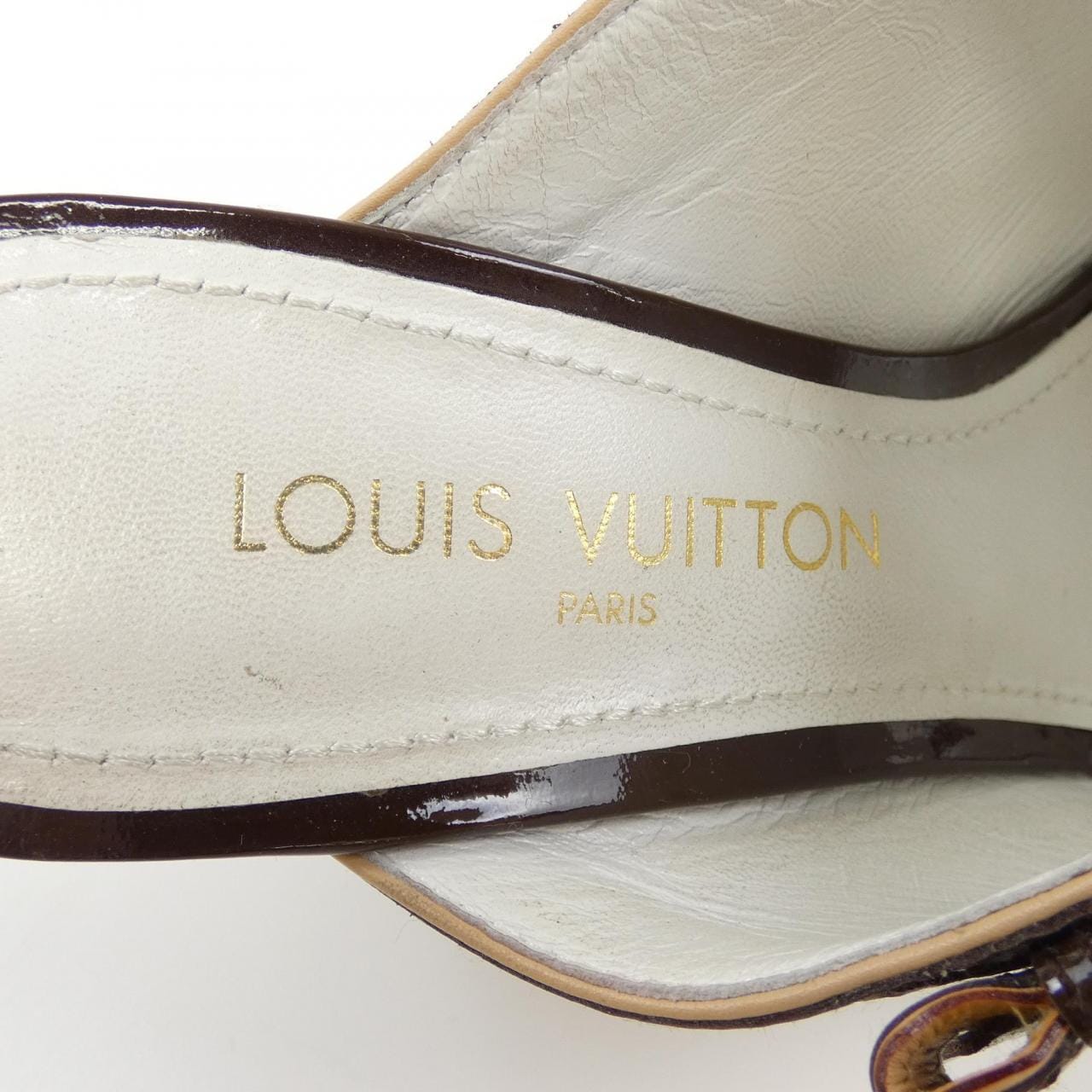 ルイヴィトン LOUIS VUITTON サンダル