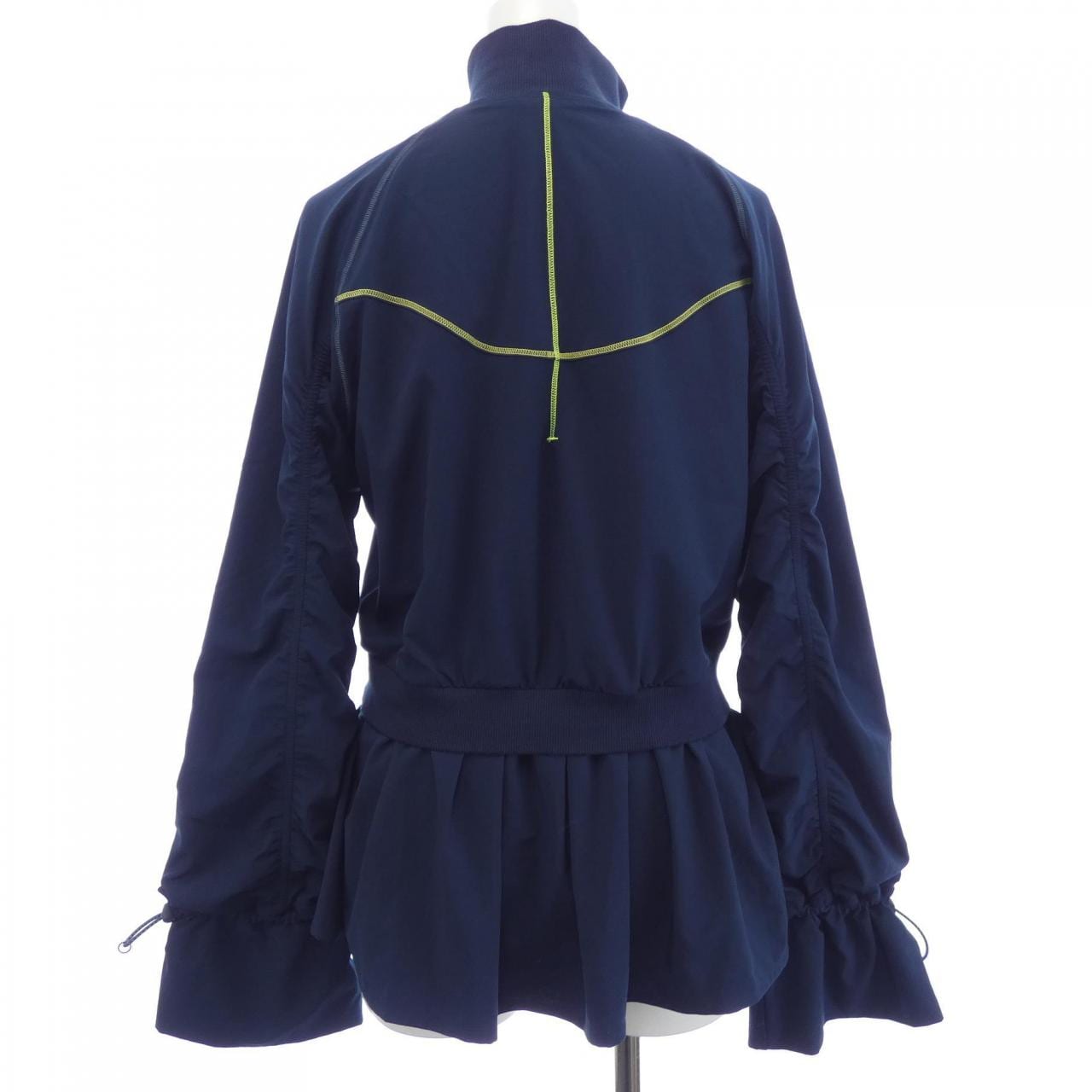 LULULEMON ブルゾン