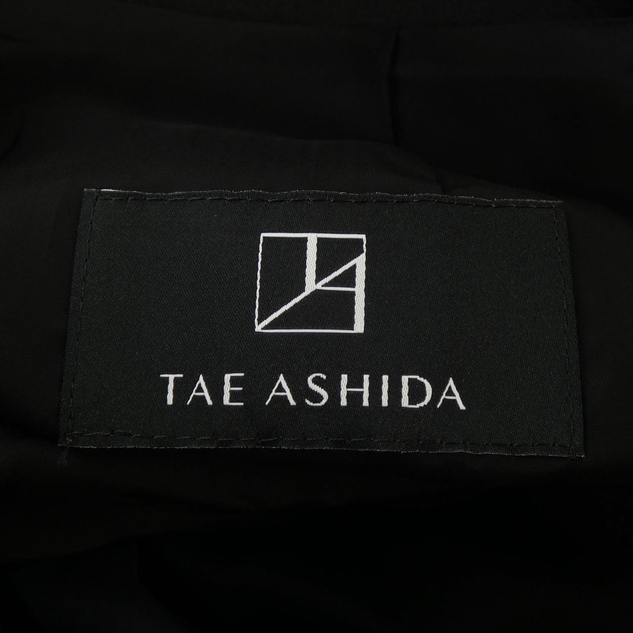 タエアシダ TAE ASHIDA スカート
