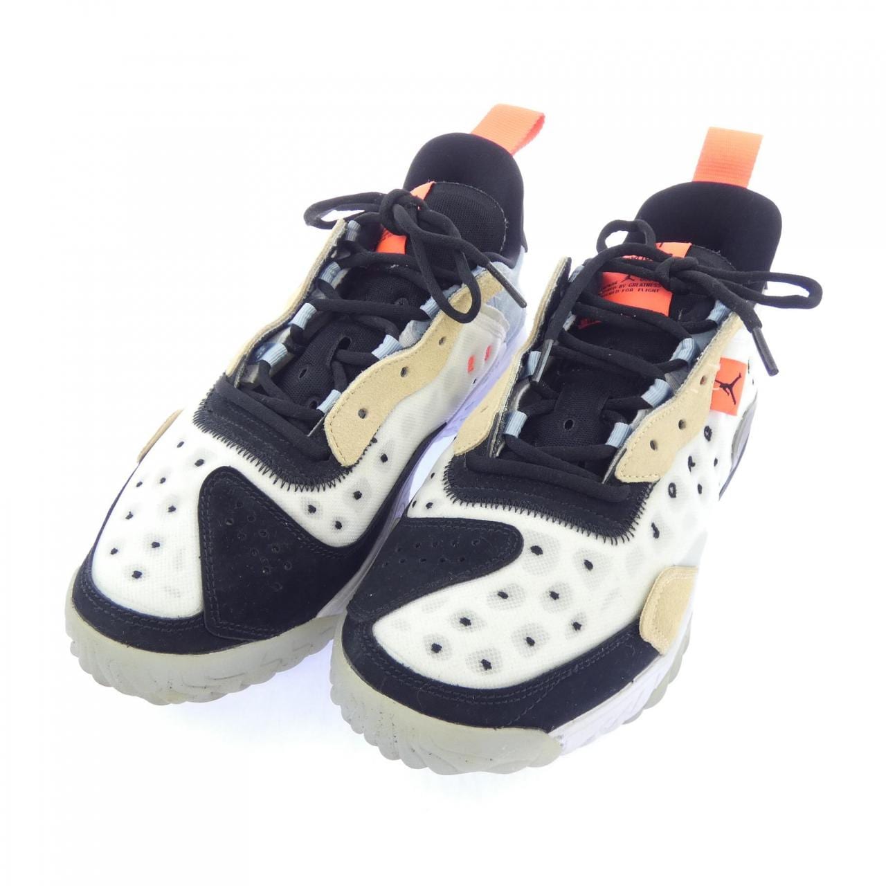 ナイキ ジョーダン NIKE JORDAN CV8121-100 スニーカー