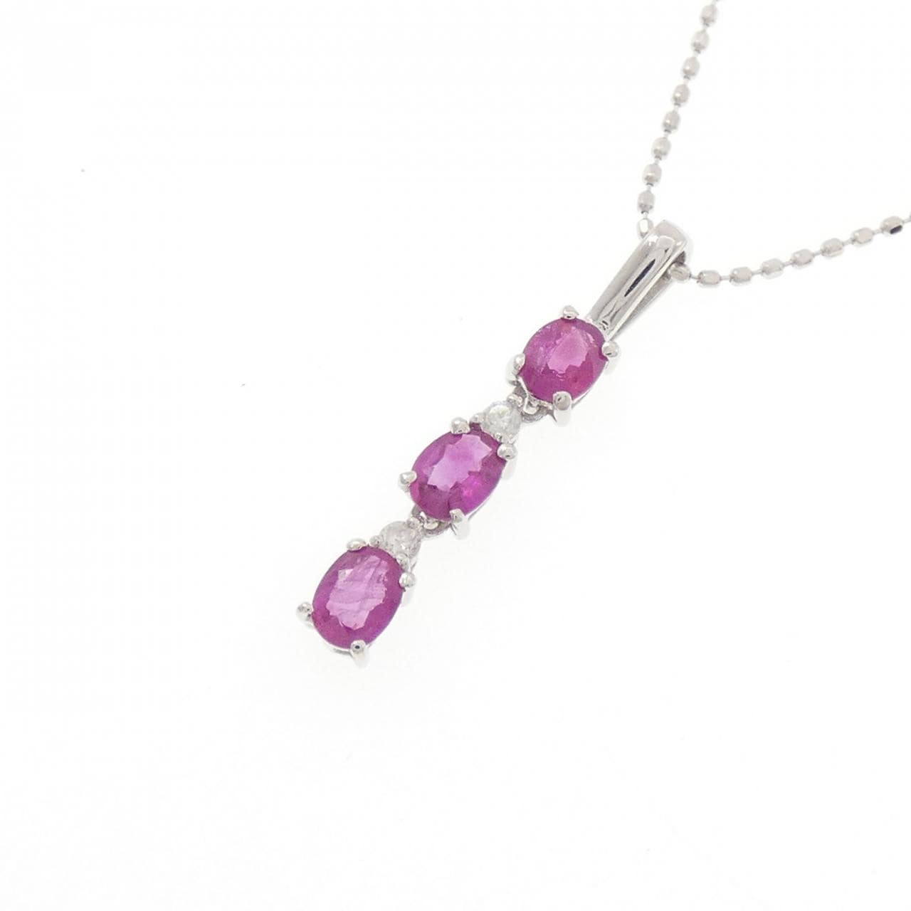 K18WG ルビー ネックレス 0.60CT