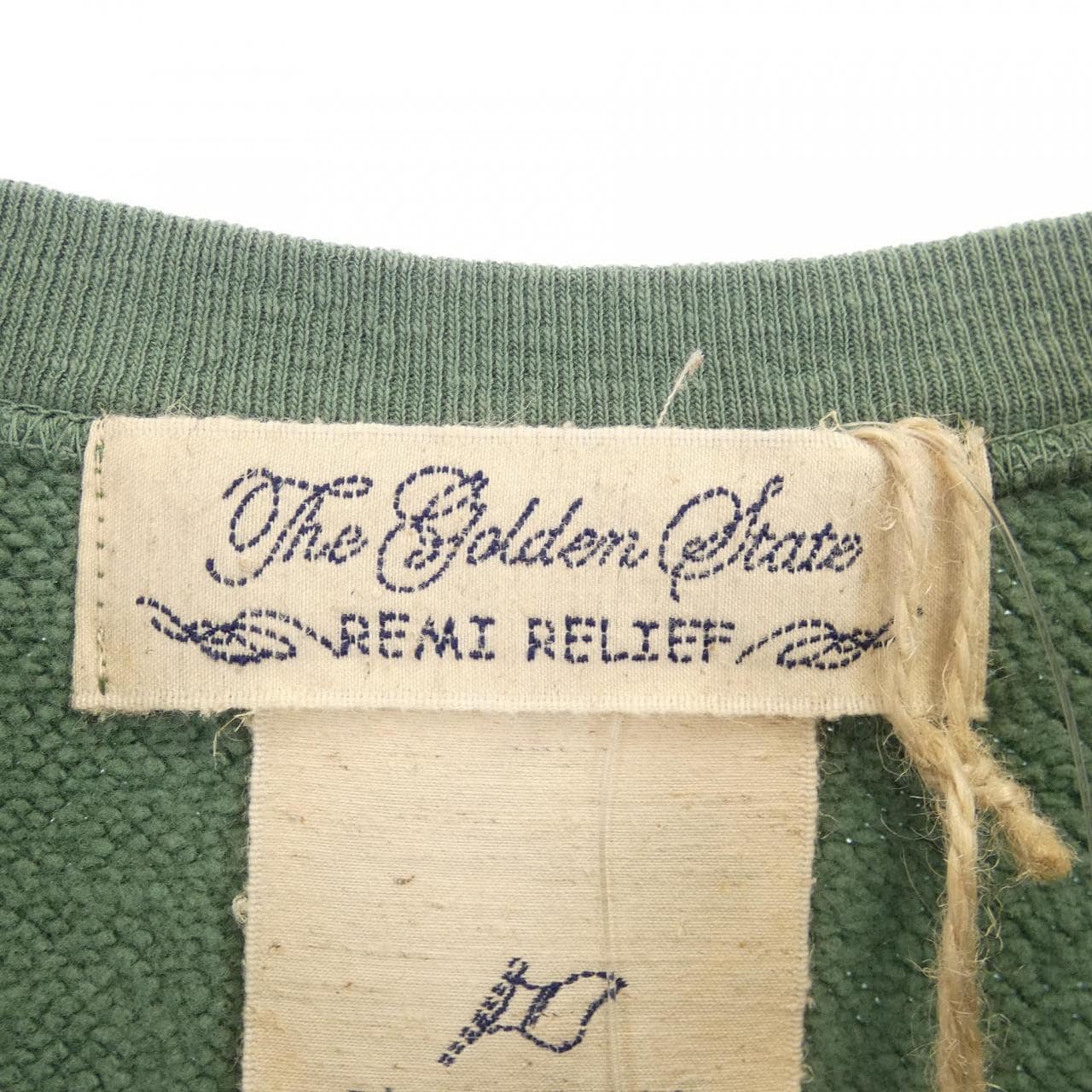 Remi relief REMI RELIEF top