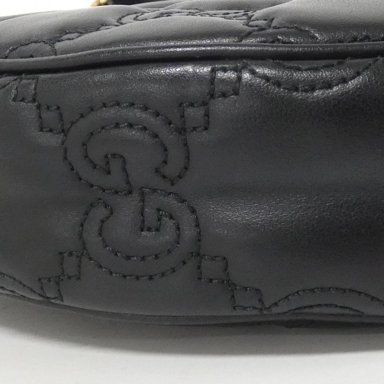 グッチ 739736 UM8IG ショルダーバッグ