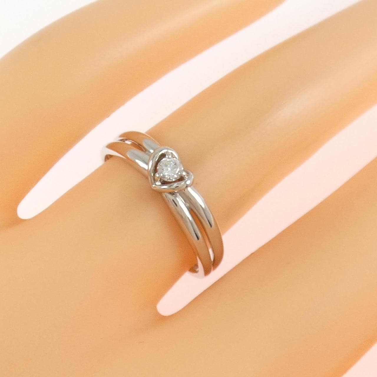 PT900 ハート ダイヤモンド リング 0.07CT