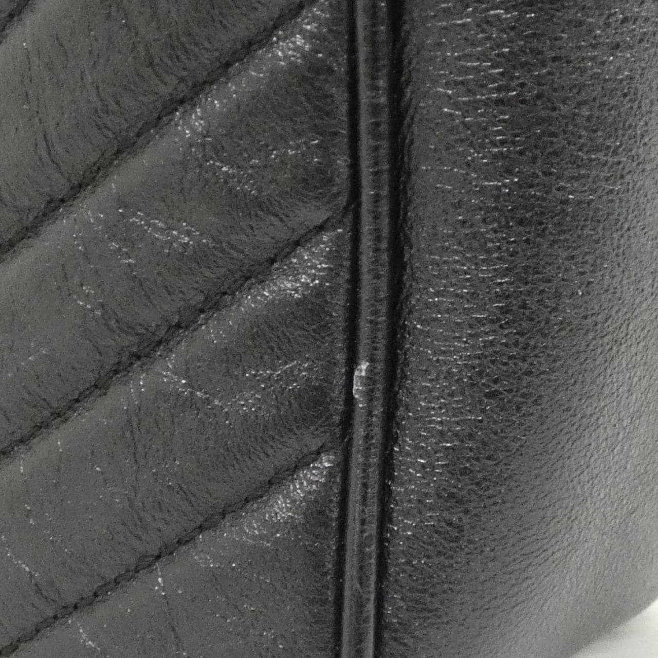 グッチ GG MARMONT 550155 0OLFT ショルダーバッグ