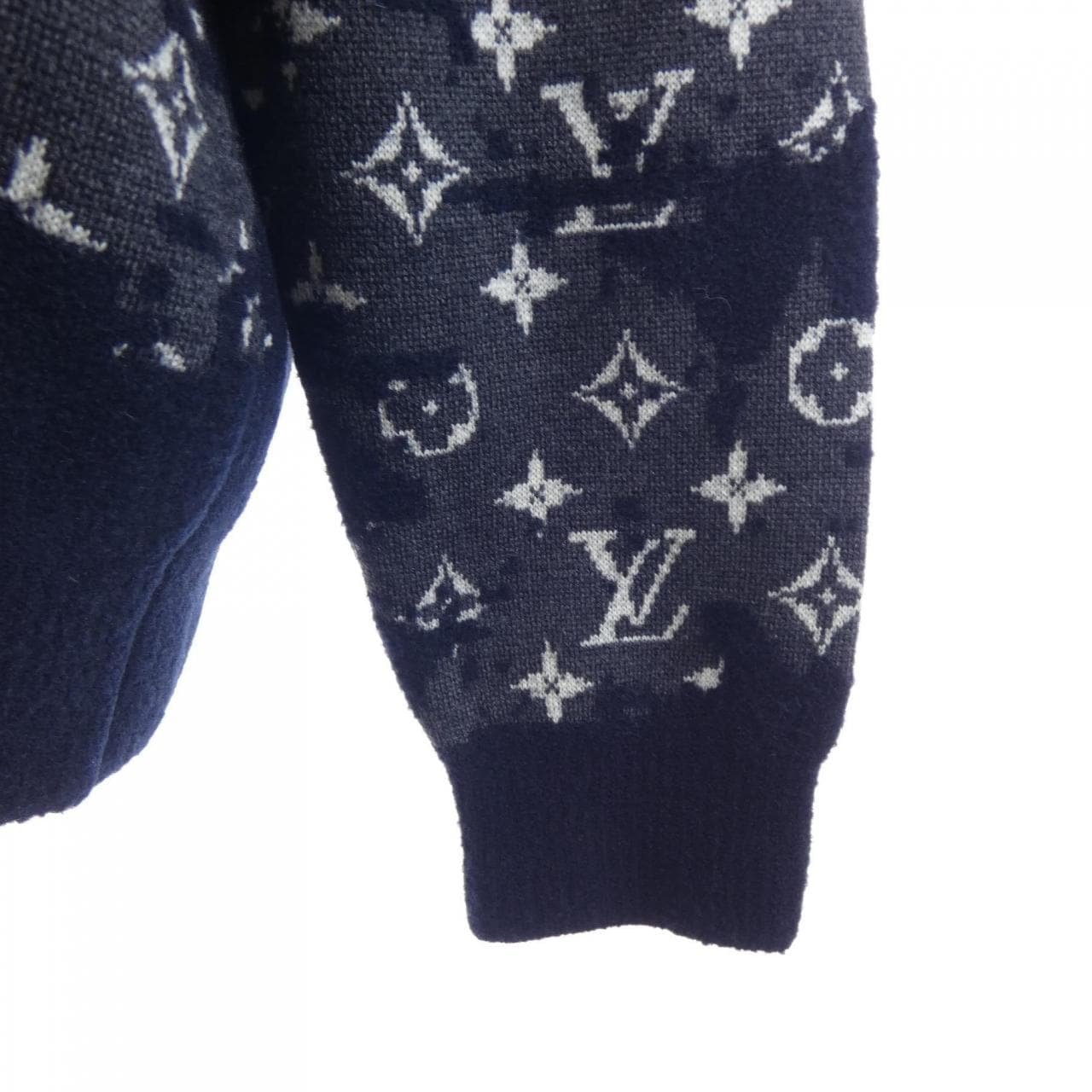 ルイヴィトン LOUIS VUITTON ディストレストモノグラムクルーネック HKN03WZMB ニット