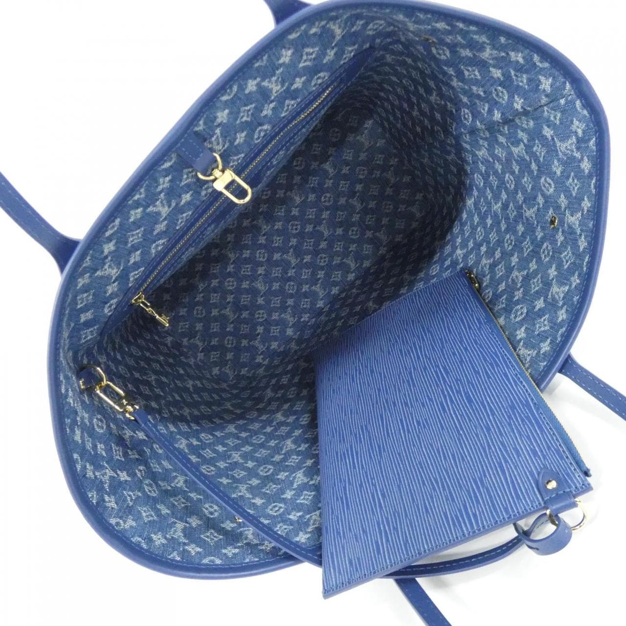 ルイヴィトン エピ ネヴァーフル MM M14856 バッグ