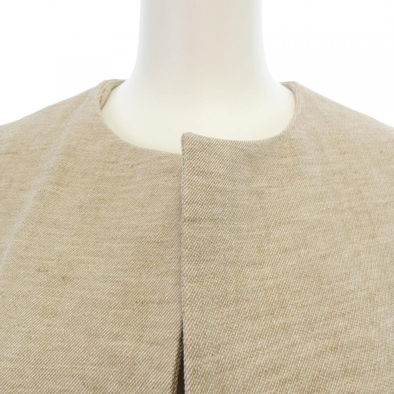 ニジュウサンク 23区 コート