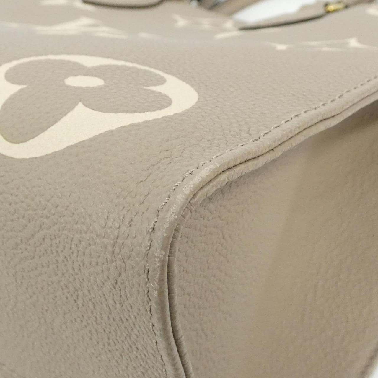 ルイヴィトン バイカラー モノグラム アンプラント オンザゴー MM M45494 バッグ