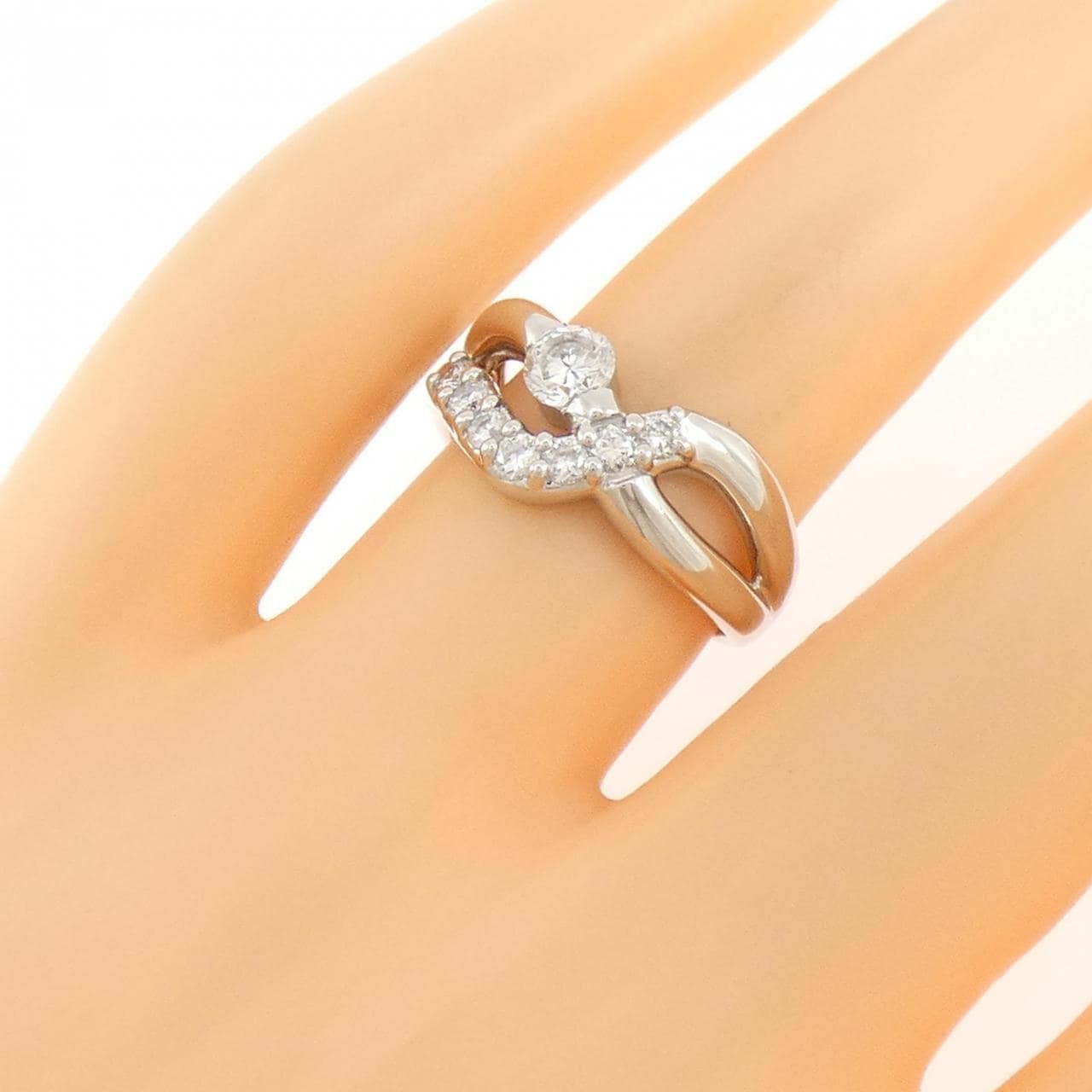 PT900 ダイヤモンド リング 0.28CT