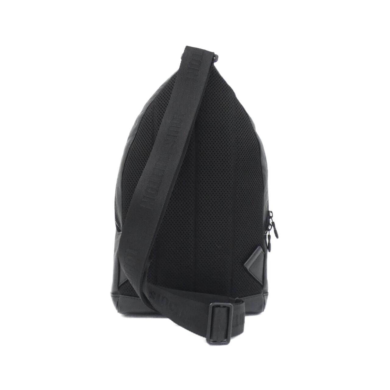 ルイヴィトン モノグラム シャドウ レーサー スリングバッグ M46107 ショルダーバッグ