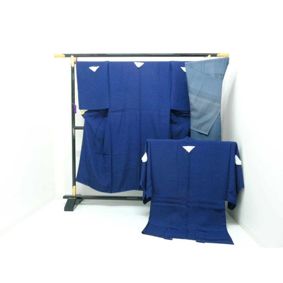 【未使用品】男物　羽二重　紋名不明　きもの・羽織・長襦袢　３点セット