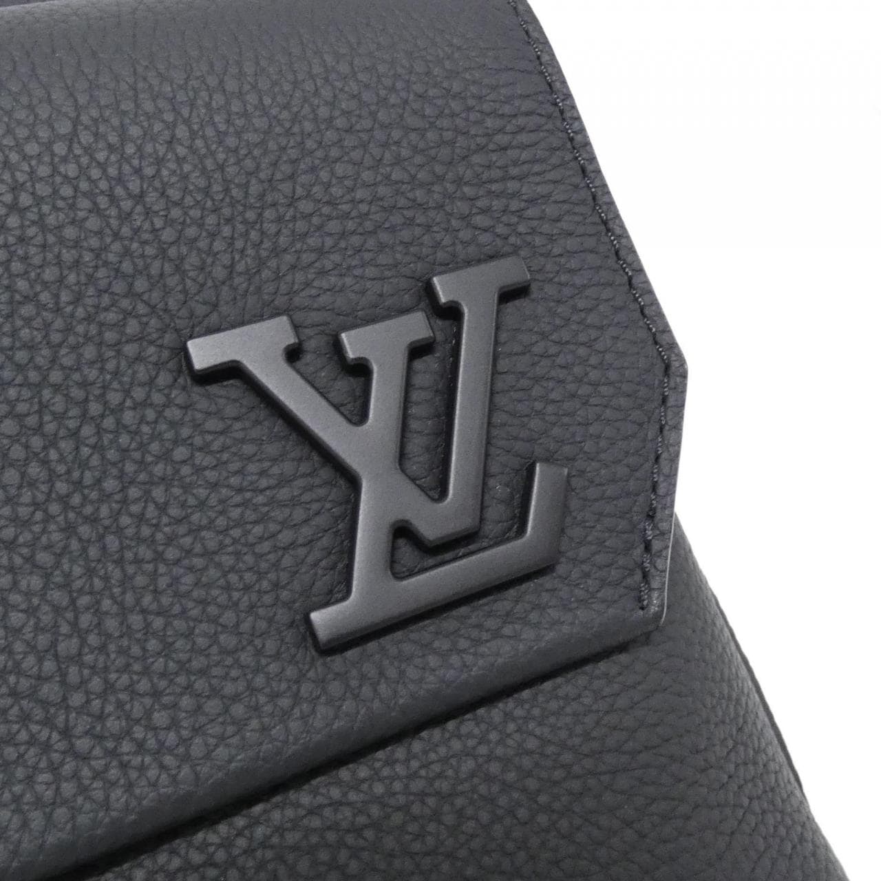 LOUIS VUITTON LV Aerogram Fastline 郵差包 M22482 肩背包