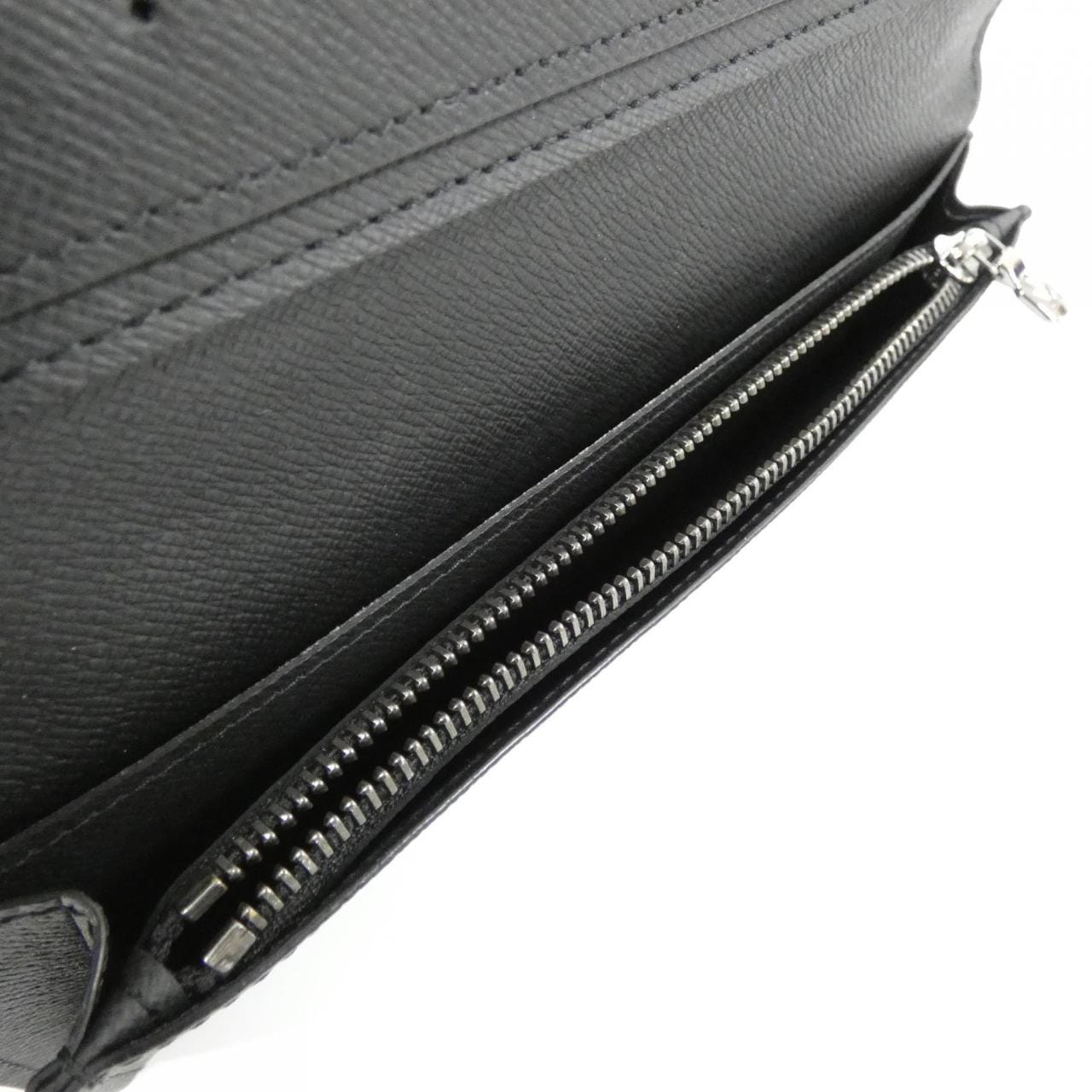 ルイヴィトン モノグラム エクリプス ポルトフォイユ ブラザ M61697 財布