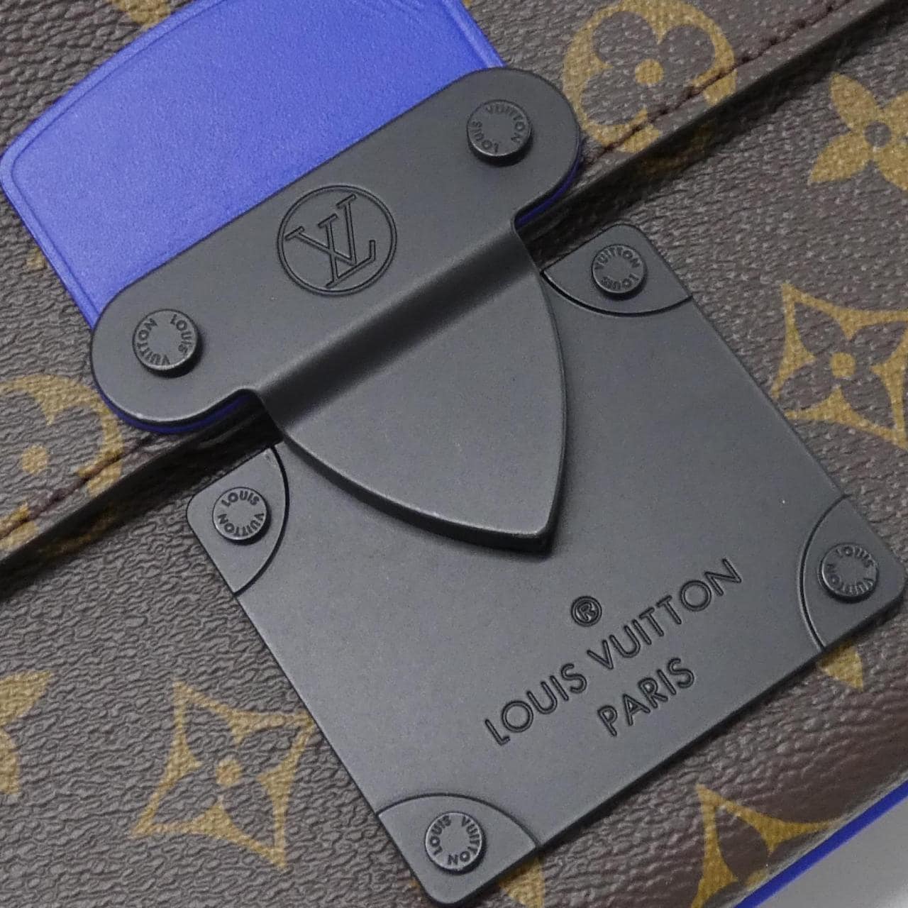 LOUIS VUITTON Monogram Macassar S Lock Messenger M45863 Shoulder Bag