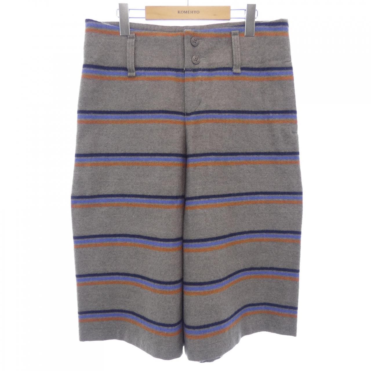 ミーイッセイミヤケ me ISSEY MIYAKE ショートパンツ