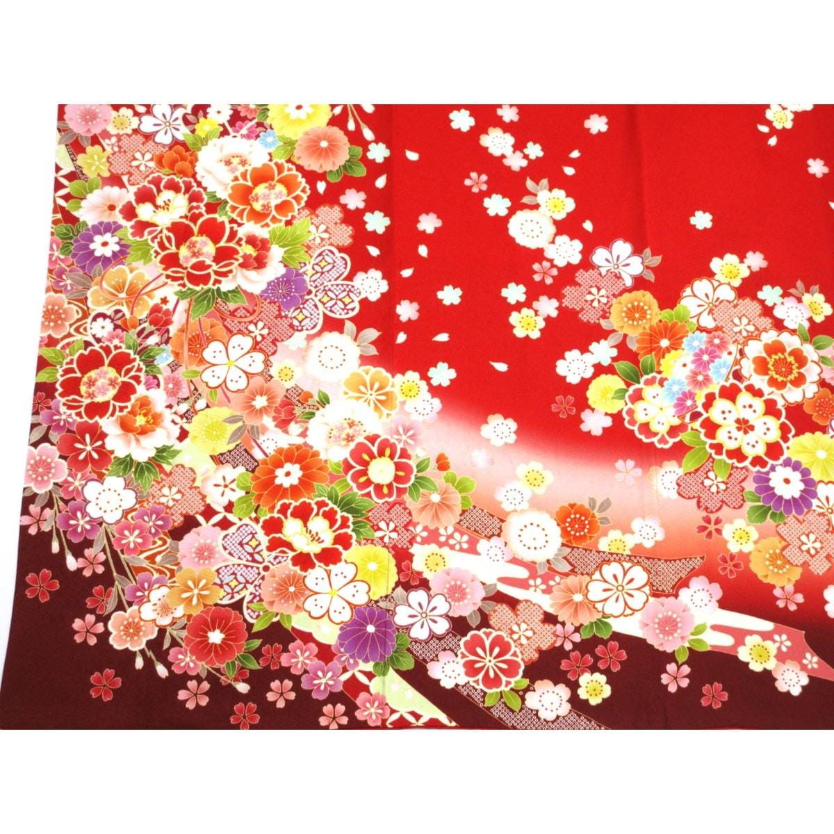 振袖　友禅加工刺繍入り　ボカシ染