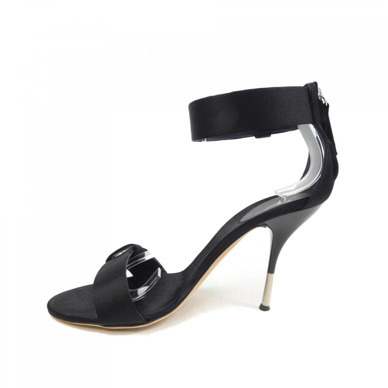 ジュゼッペザノッティ GIUSEPPE ZANOTTI サンダル