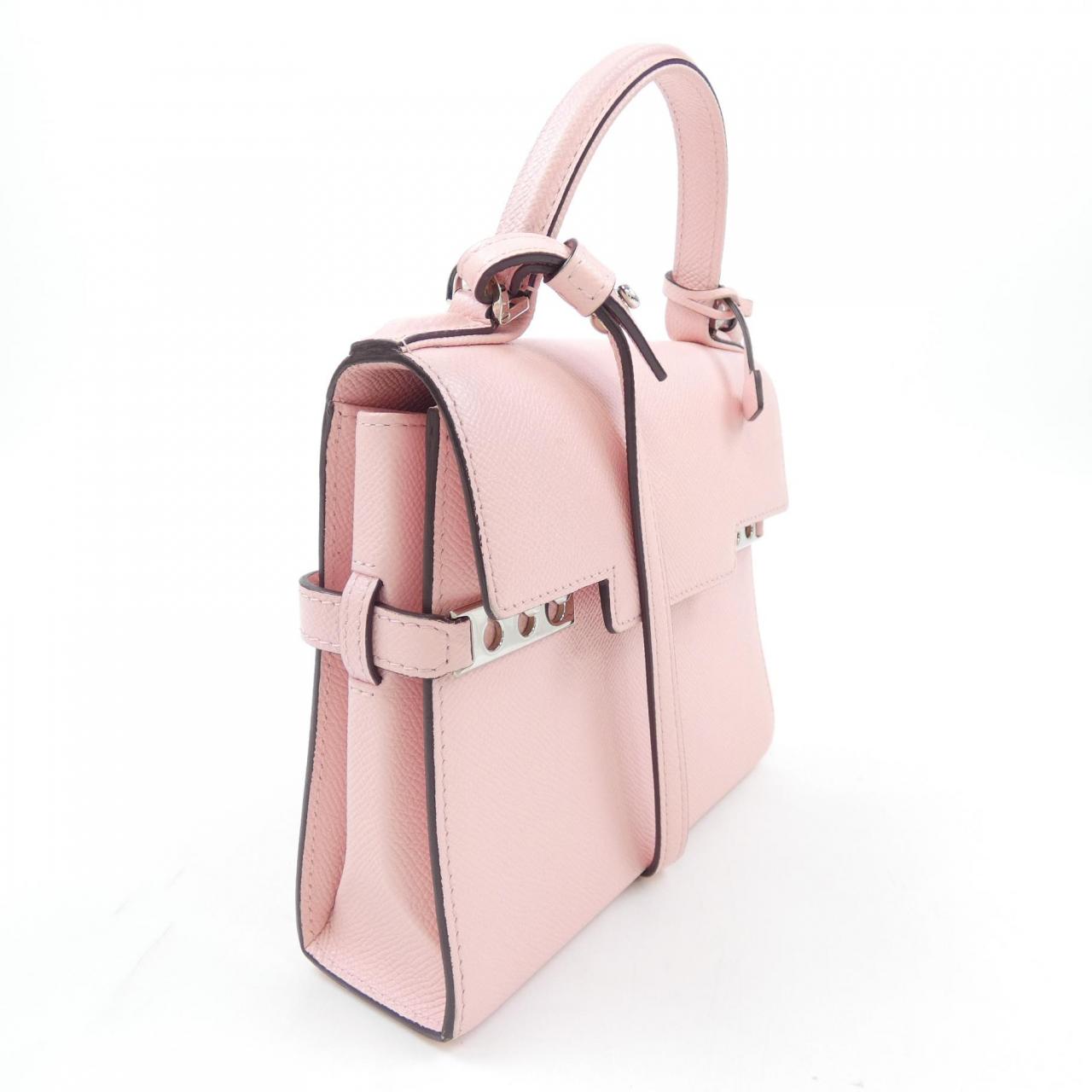 德爾沃DELVAUX