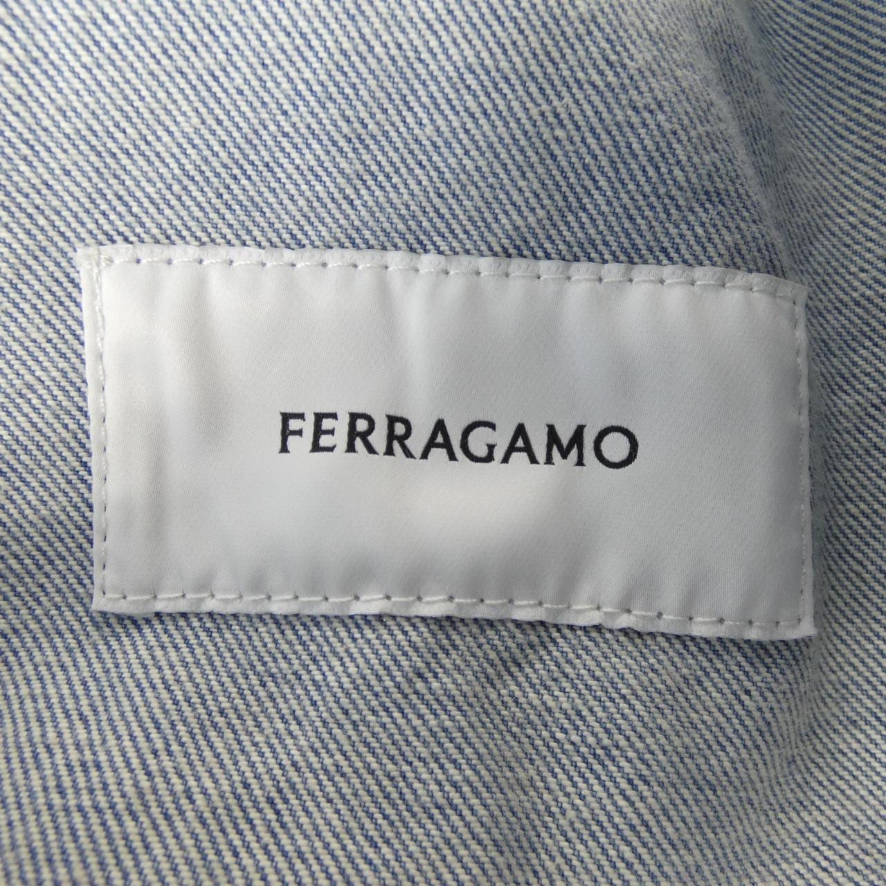 サルヴァトーレフェラガモ SALVATORE FERRAGAMO デニムジャケット