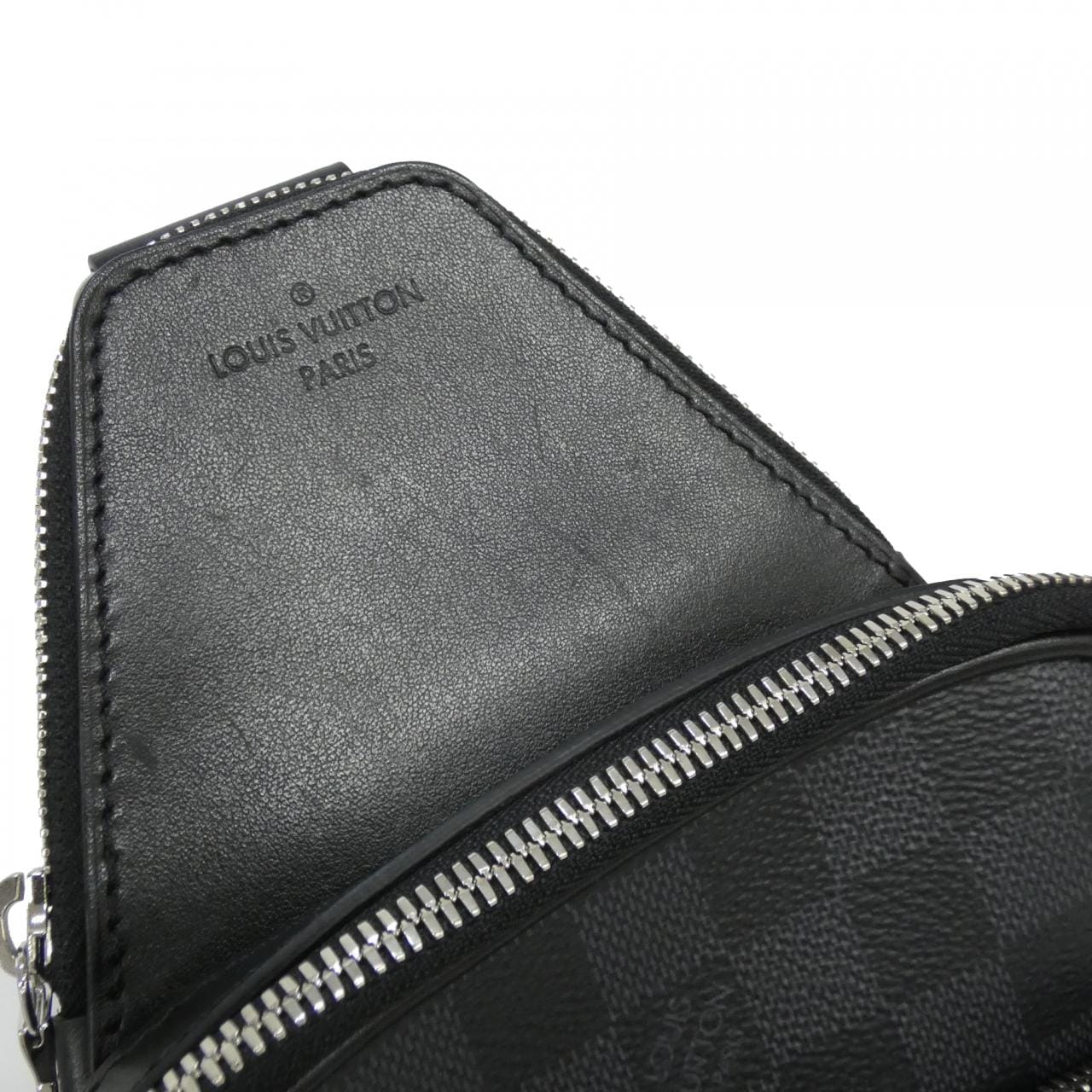 ルイヴィトン ダミエ グラフィット アヴェニュー スリングバッグ N45302 ショルダーバッグ