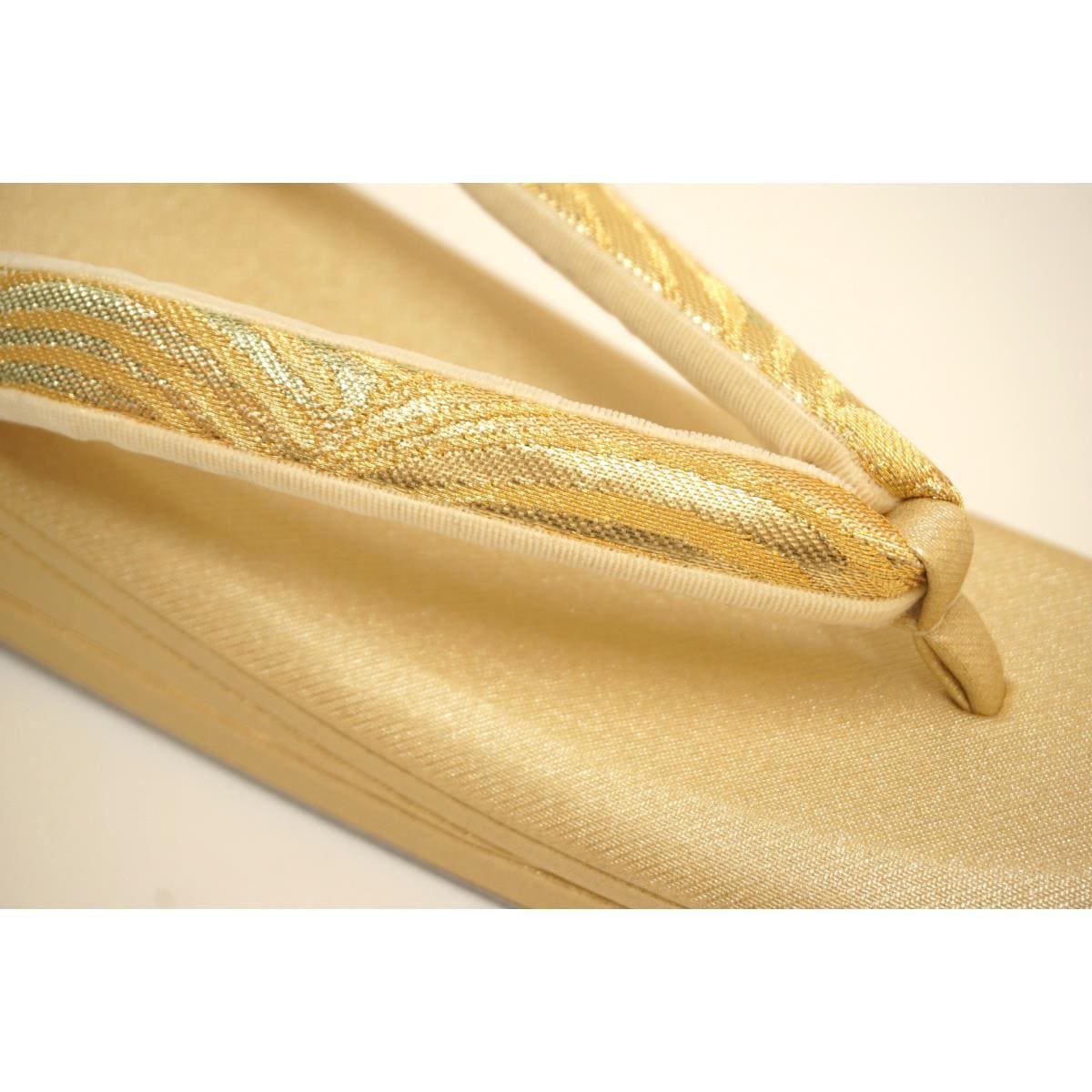 [未使用品] Zori 包套裝 L 號