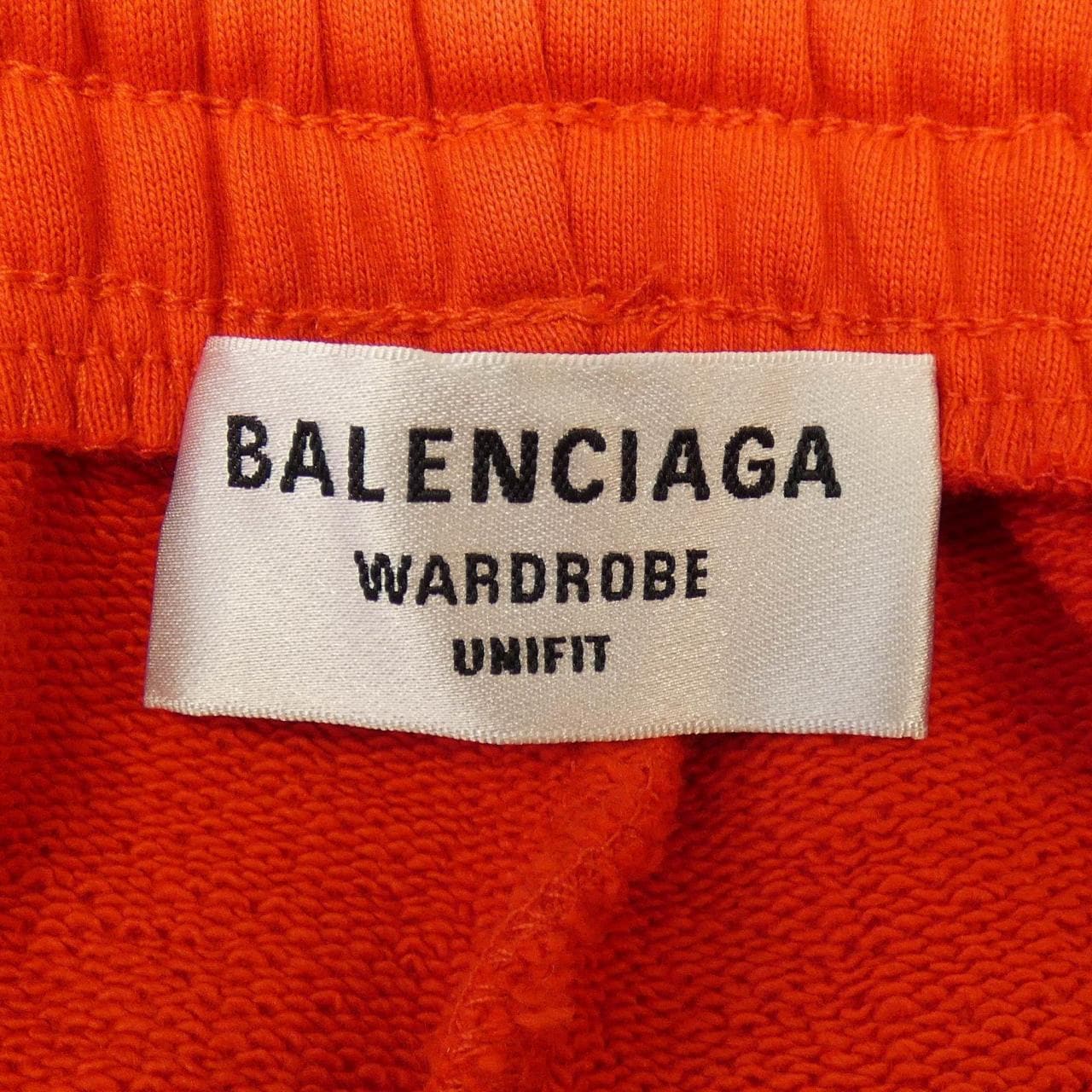 バレンシアガ BALENCIAGA WARDROBE 676137 TKVI9 UNISEX ショートパンツ