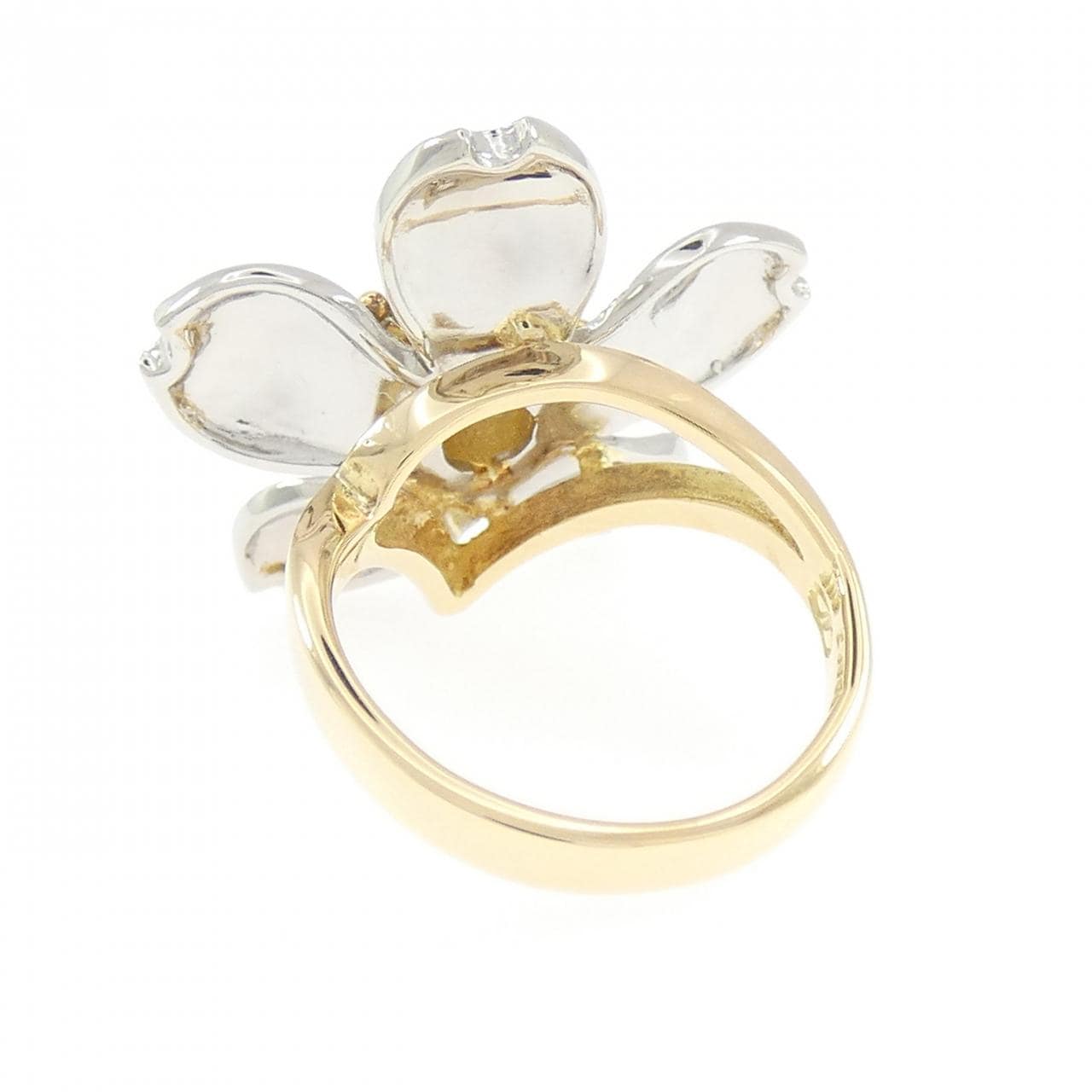 アズ タイム フラワー ダイヤモンド リング 0.19CT