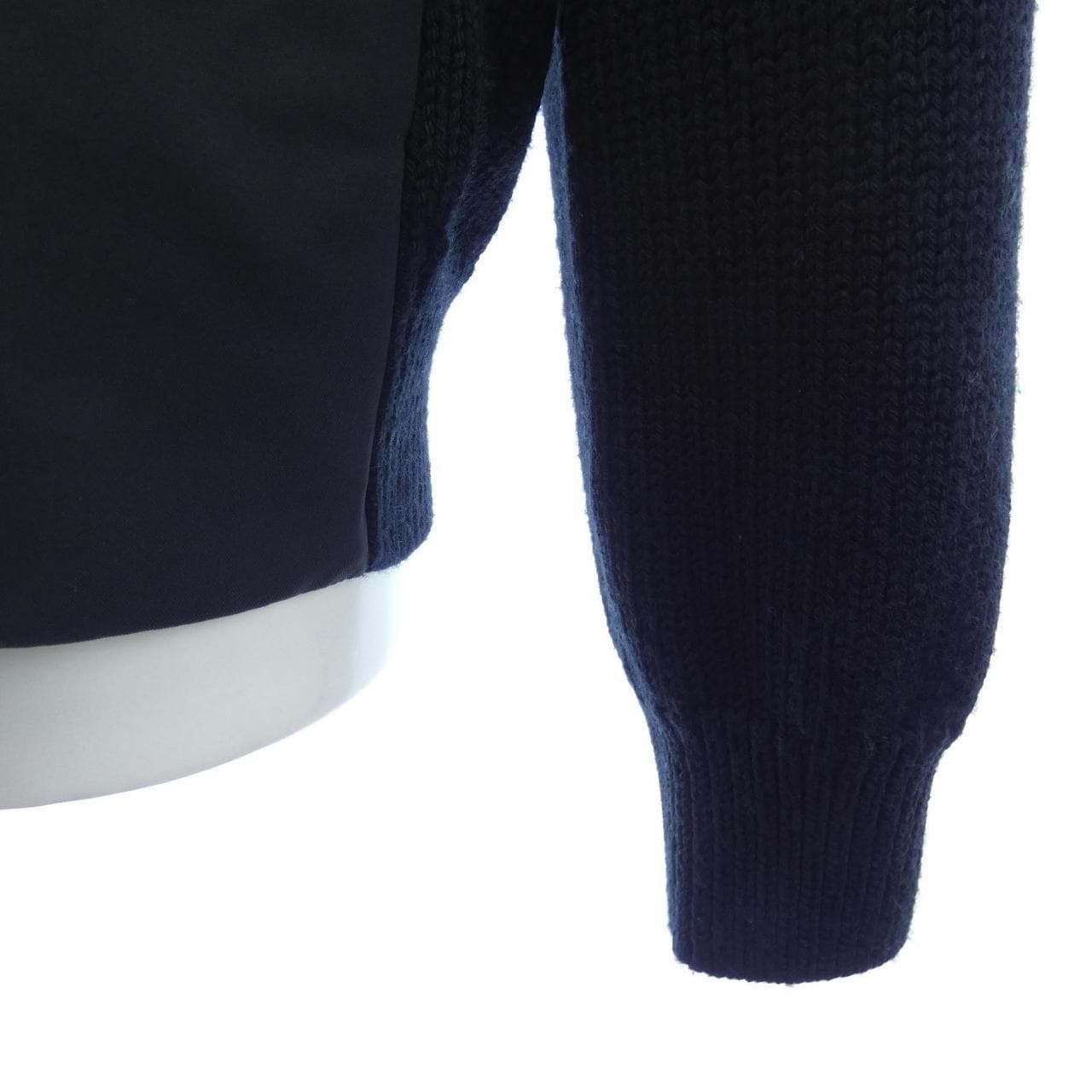 モンクレール MONCLER 20919B00030 ダウンジャケット